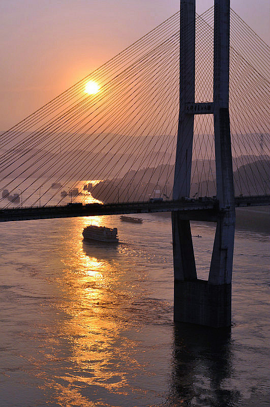 @ƬҼ(yng)_(ti)ϣ6c(din)̫(yng)ĕr(sh)ĵģ¶(du)棩ؑcϼĴ