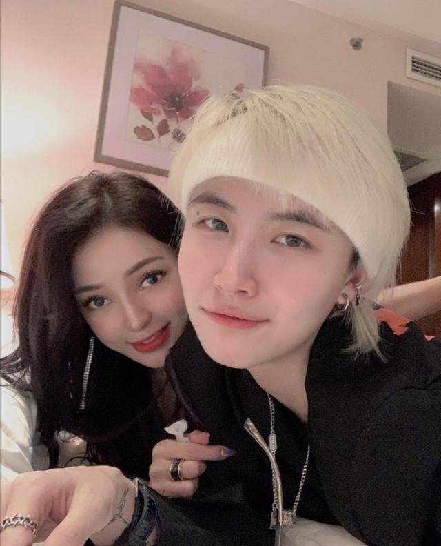 Ůz_וHܺ z2г̳M