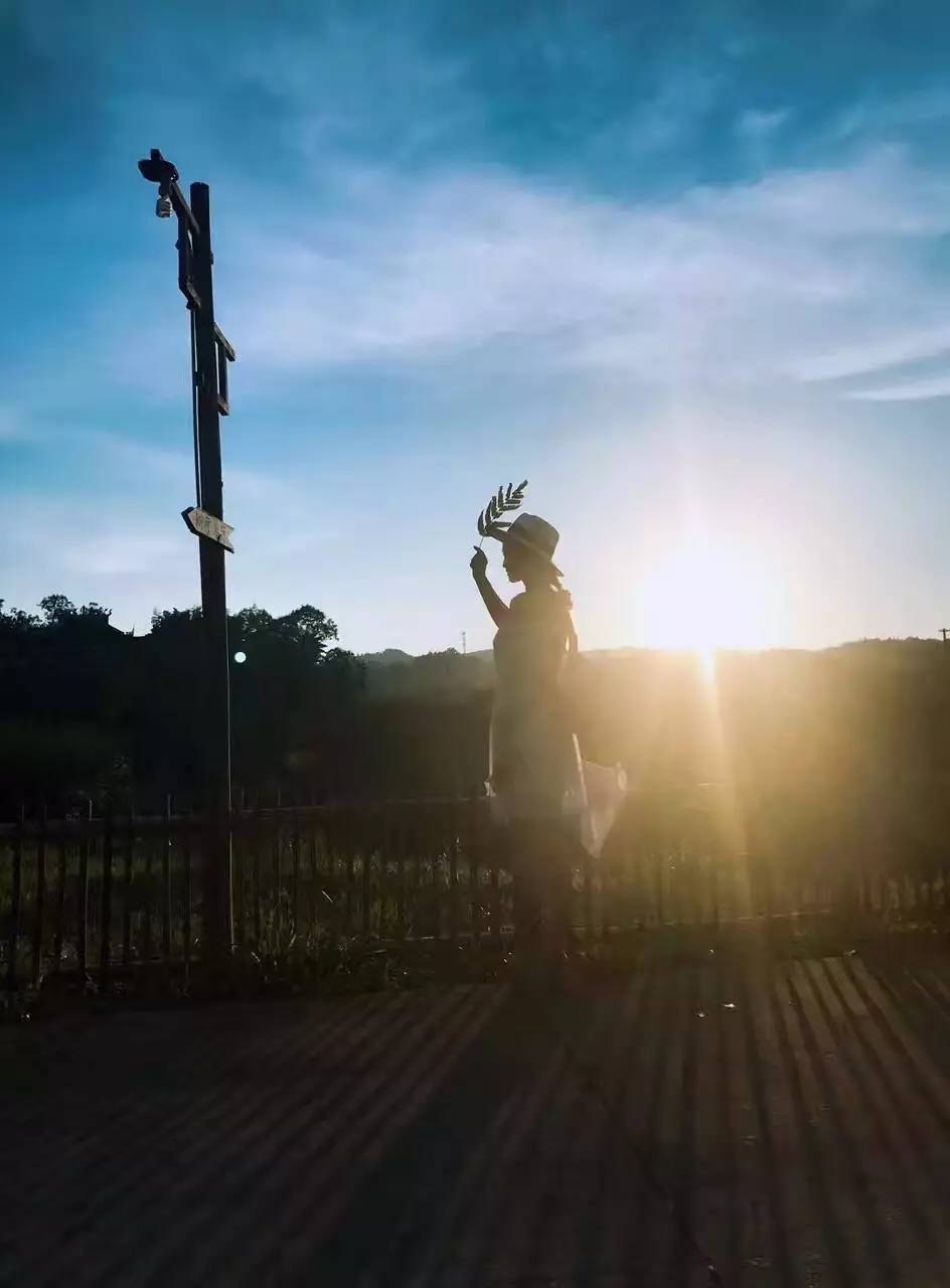 ɽ<a style=color:#FF0000 href=http://www.pcluntan.com/art-10-43-yw.html></a>ѹϴfסɽGˮ