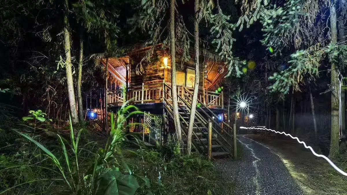 ɽ<a style=color:#FF0000 href=http://www.pcluntan.com/art-10-43-yw.html></a>ѹϴfסɽGˮ