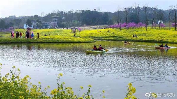 ϶ʥ(zhn)<a style=color:#FF0000 href=http://www.pcluntan.com/show-10-3-7935-yw.html>l(xing)</a>L(fng)^(q)Ͳ˻ӭ`