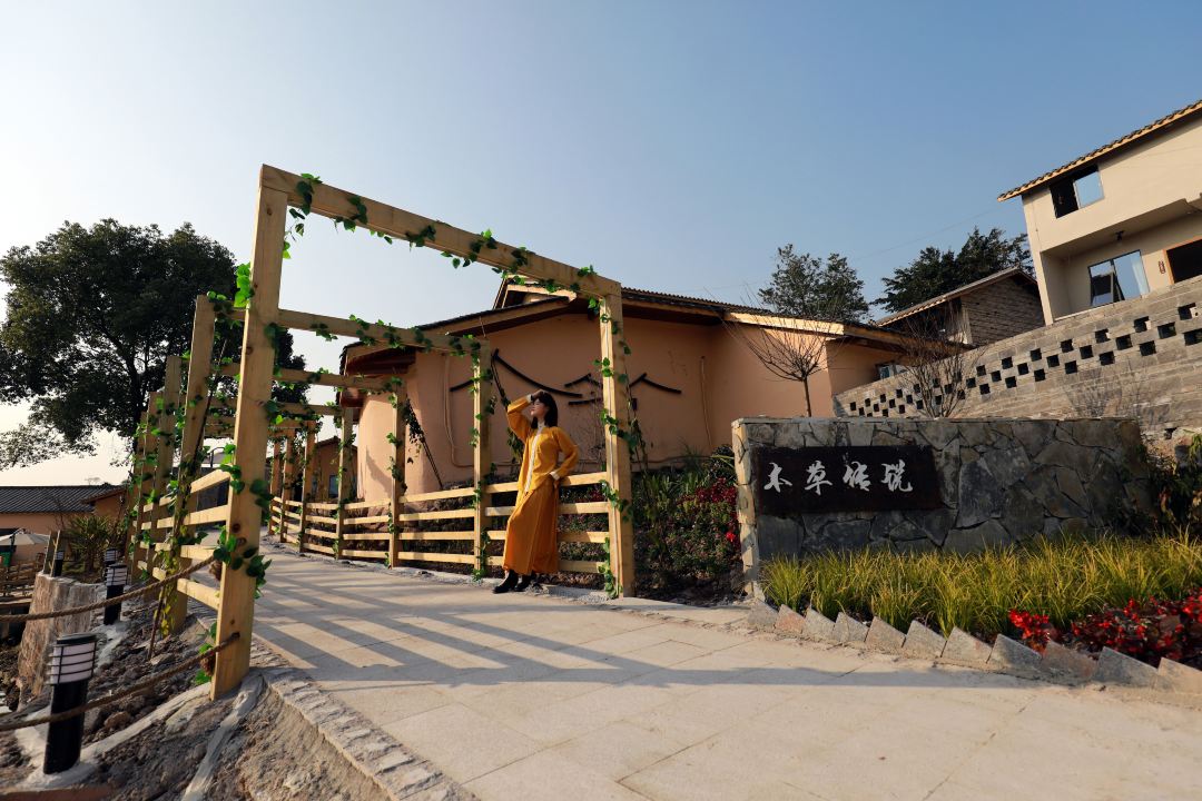 ɽ^(q)݂f(shu)ͥr(nng)(chng)һ(g)ԾGɫNֲB(yng)ֳӹˎ