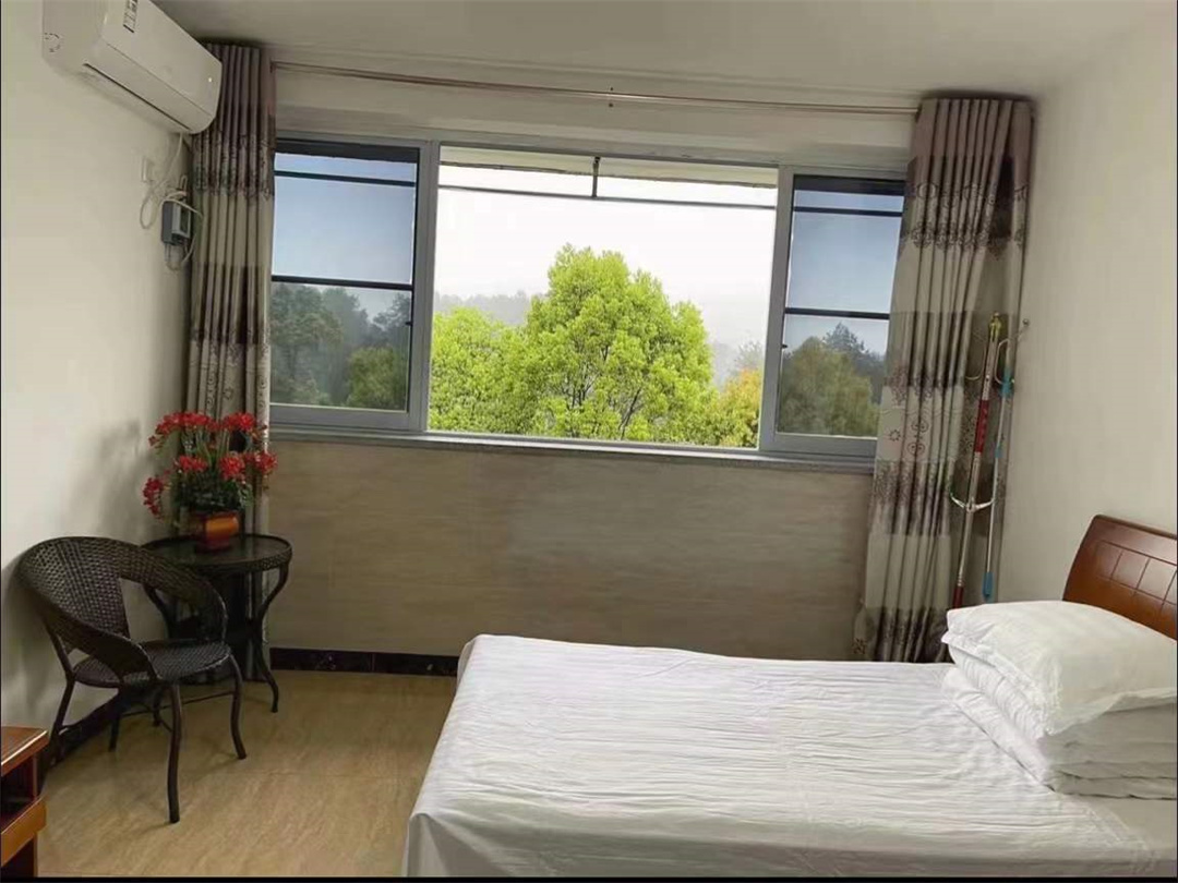 0a13684c1181714504bd826ad4f2858